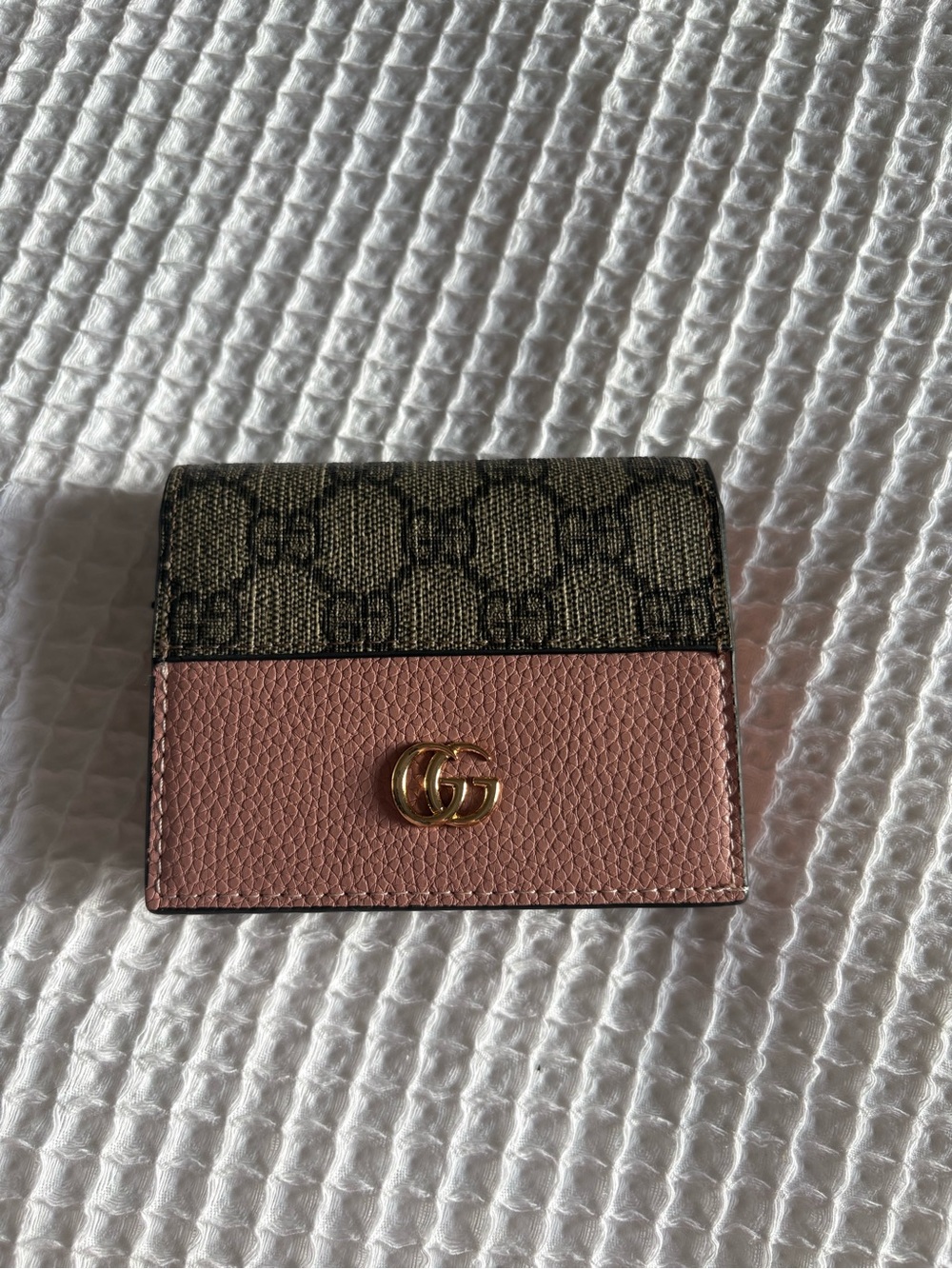 Lookalike Wallet